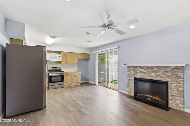 280 Fairfield Place, Morganville, NJ 07751