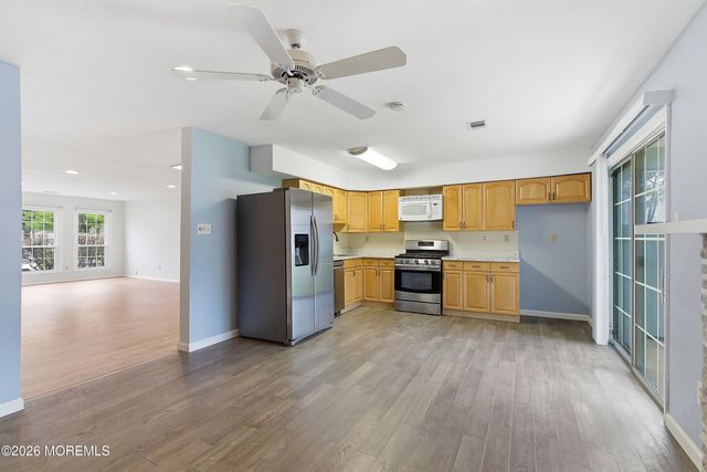 280 Fairfield Place, Morganville, NJ 07751