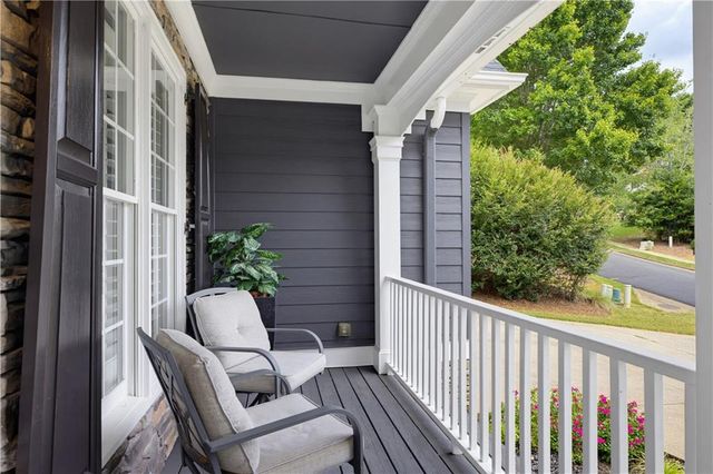 330 Walnut Hills Crossing, Canton, GA 30114