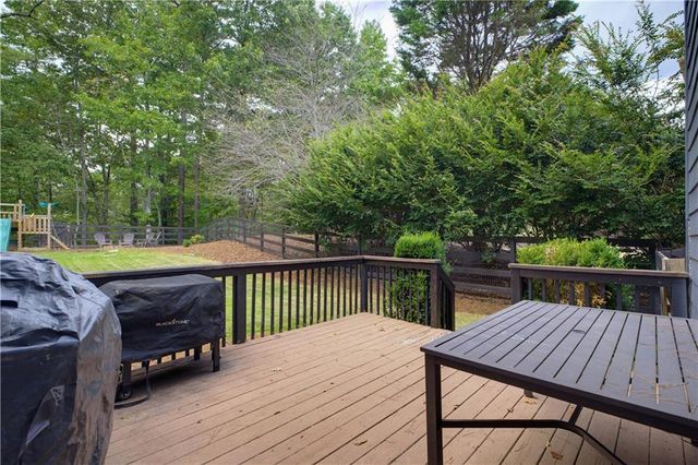 330 Walnut Hills Crossing, Canton, GA 30114