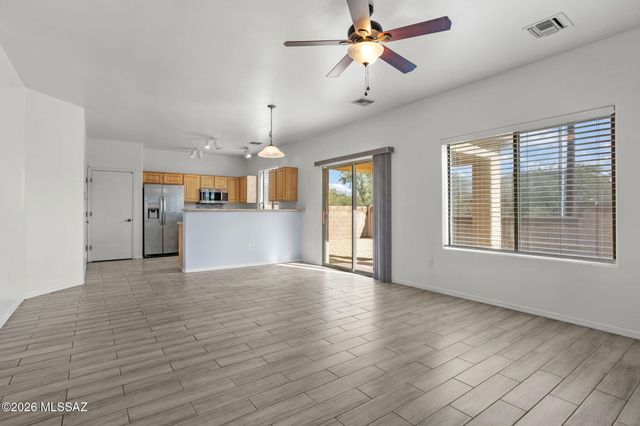 6899 S Camino De La Humanidad, Tucson, AZ 85756