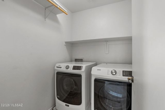 6899 S Camino De La Humanidad, Tucson, AZ 85756