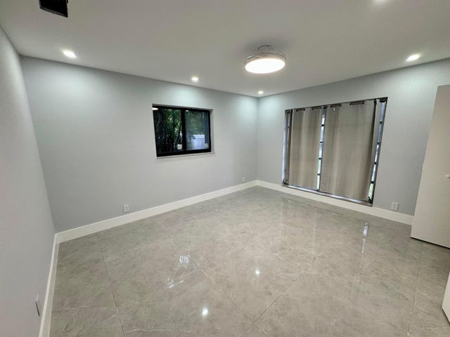 7441 SW 19TH Street, Plantation, FL 33317