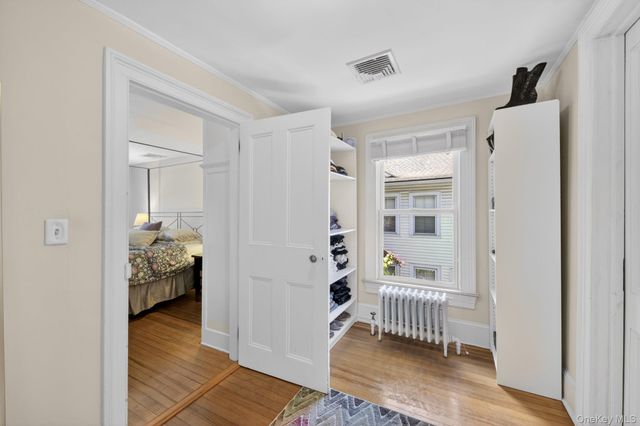 16 Chestnut Street, Cold Spring, NY 10516