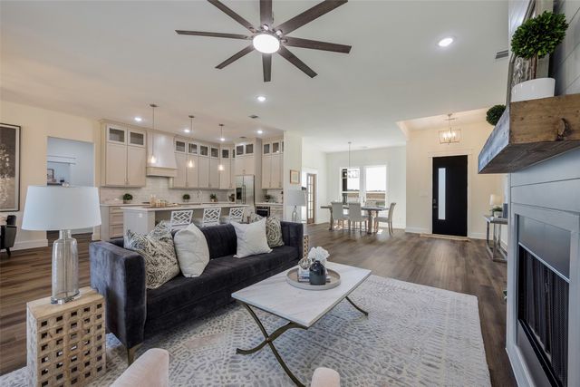 424 Private Road 5440 Drive, Point, TX 75472