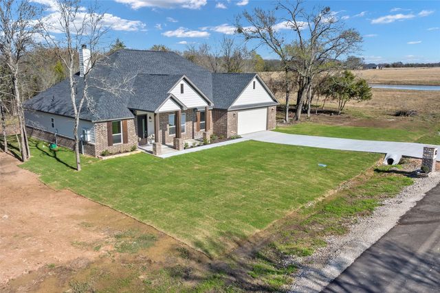 424 Private Road 5440 Drive, Point, TX 75472