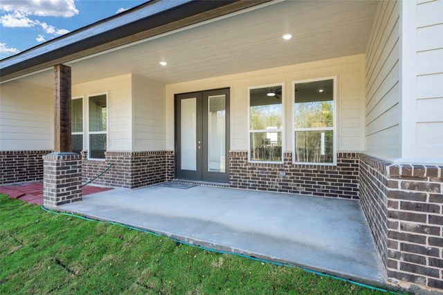 424 Private Road 5440 Drive, Point, TX 75472