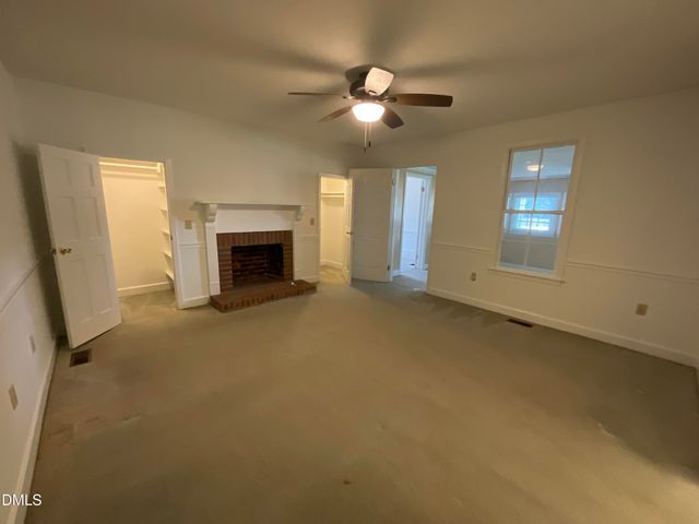 5898 Old Us Highway 421, Lillington, NC 27546