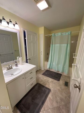 5898 Old Us Highway 421, Lillington, NC 27546