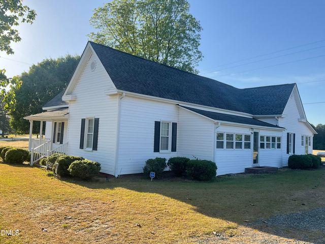 5898 Old Us Highway 421, Lillington, NC 27546