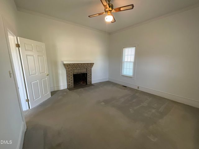 5898 Old Us Highway 421, Lillington, NC 27546