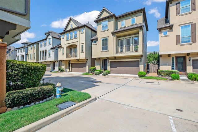 12255 Oxford Crescent Circle, Houston, TX 77082