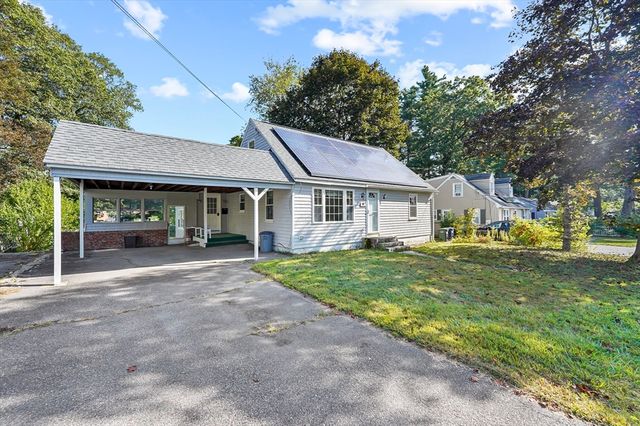 46 Eugene St, Leominster, MA 01453