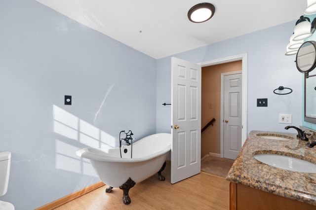 3252 Idlewild Road, Burlington, KY 41005