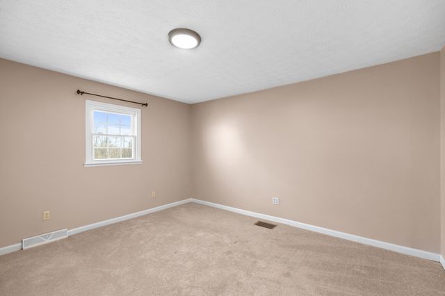 3252 Idlewild Road, Burlington, KY 41005