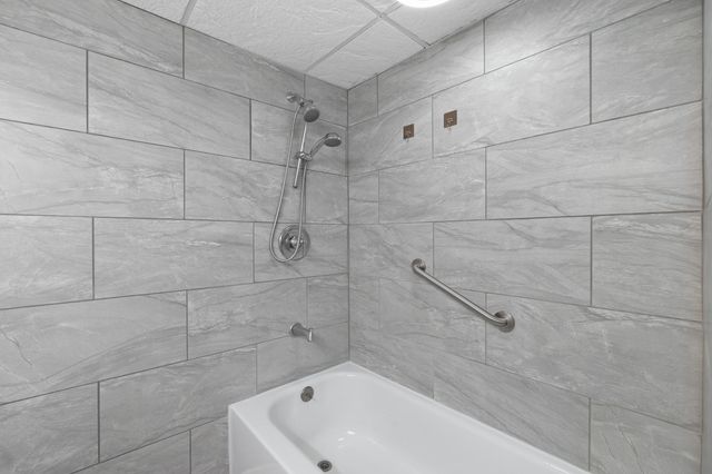 3252 Idlewild Road, Burlington, KY 41005