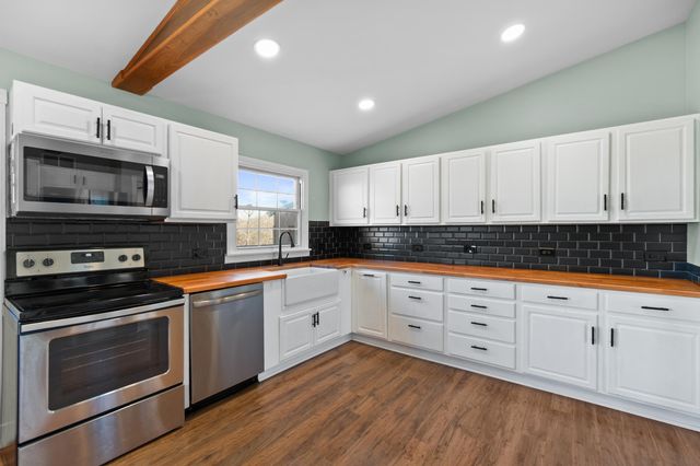 3252 Idlewild Road, Burlington, KY 41005