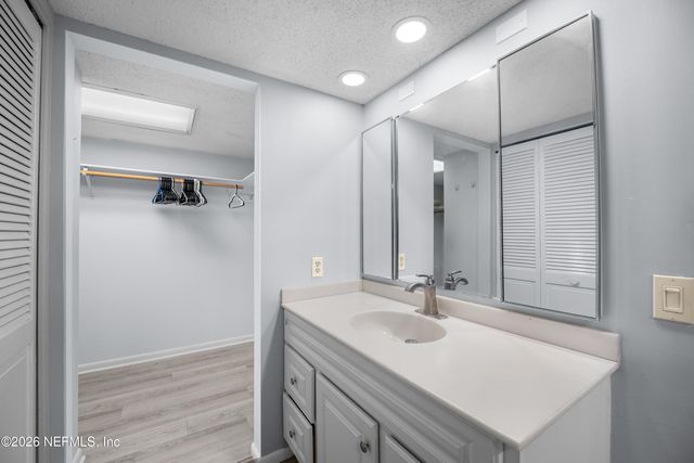 7614 LAS PALMAS Way 169, Jacksonville, FL 32256