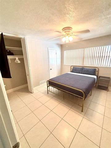 1201 KAPOK KOVE CIRCLE, Clearwater, FL 33759