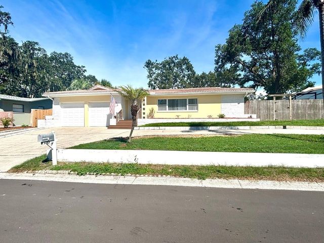 1201 KAPOK KOVE CIRCLE, Clearwater, FL 33759