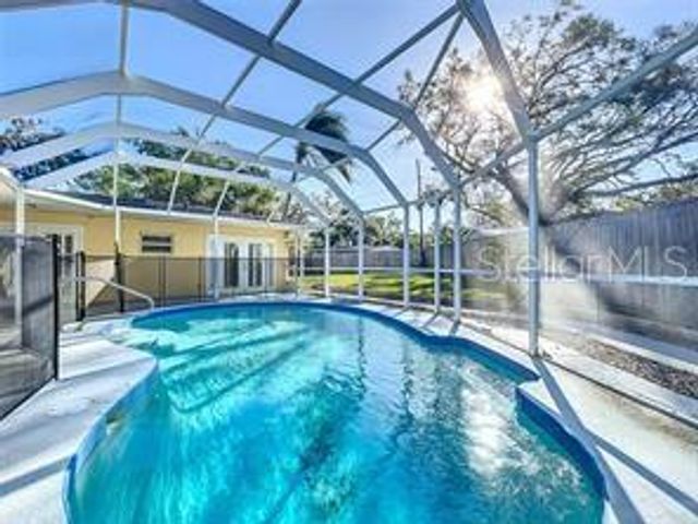 1201 KAPOK KOVE CIRCLE, Clearwater, FL 33759