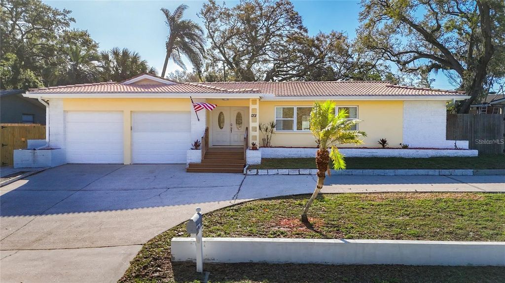 1201 KAPOK KOVE CIRCLE, Clearwater, FL 33759