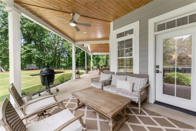 338 Black Road, Cleveland, GA 30528