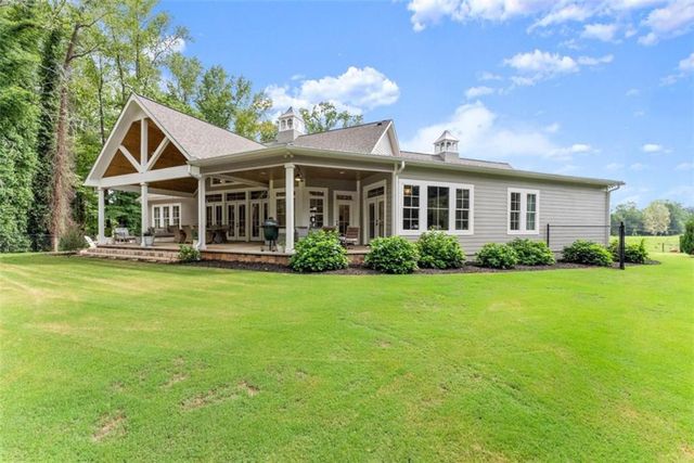 338 Black Road, Cleveland, GA 30528