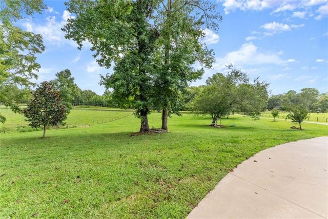 338 Black Road, Cleveland, GA 30528