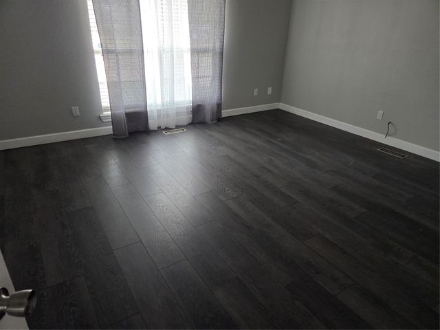 2412 W Vicksburg Street, Broken Arrow, OK 74011