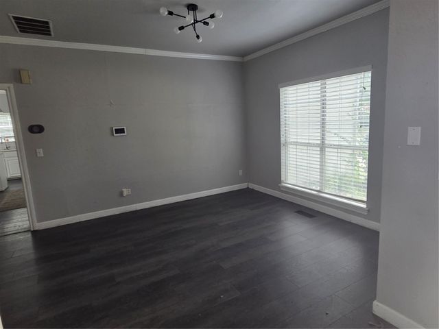 2412 W Vicksburg Street, Broken Arrow, OK 74011
