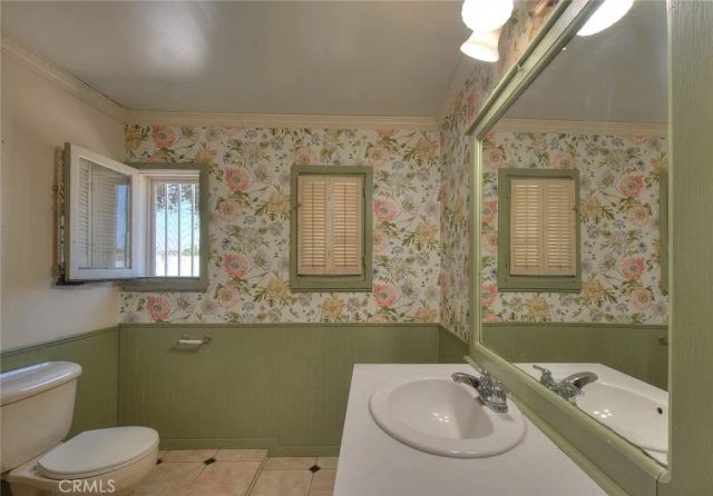 11398 Norton, Chino, CA 91710