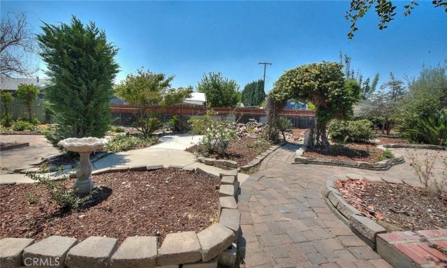 11398 Norton, Chino, CA 91710