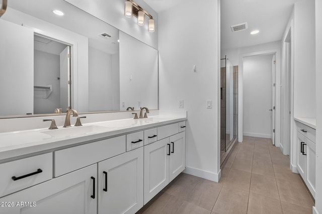 3200 N 39TH Street 4, Phoenix, AZ 85018