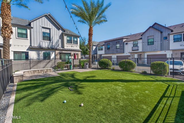 3200 N 39TH Street 4, Phoenix, AZ 85018