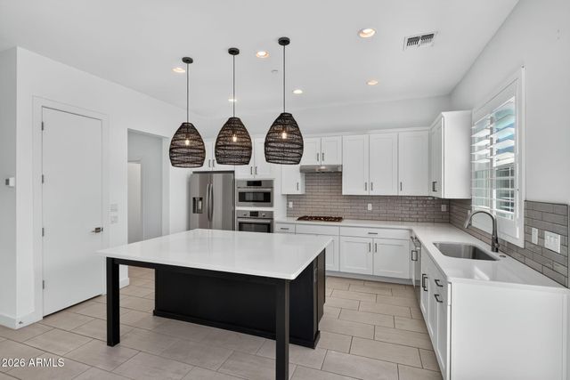 3200 N 39TH Street 4, Phoenix, AZ 85018