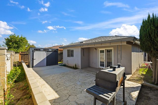5038 W Donner Avenue, Fresno, CA 93722