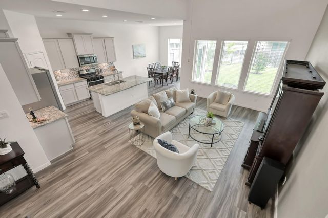 1069 Clearwood Drive, Montgomery, TX 77316