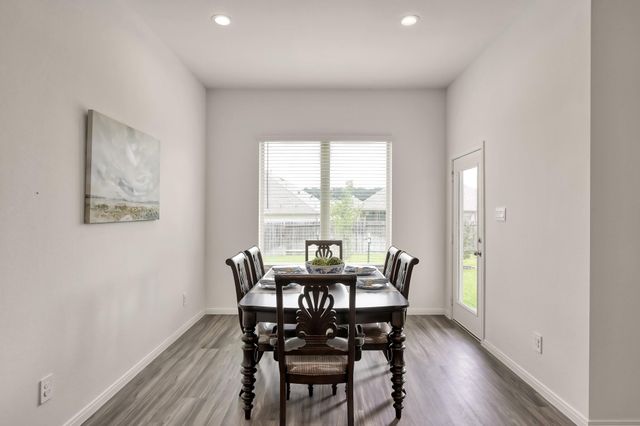 1069 Clearwood Drive, Montgomery, TX 77316