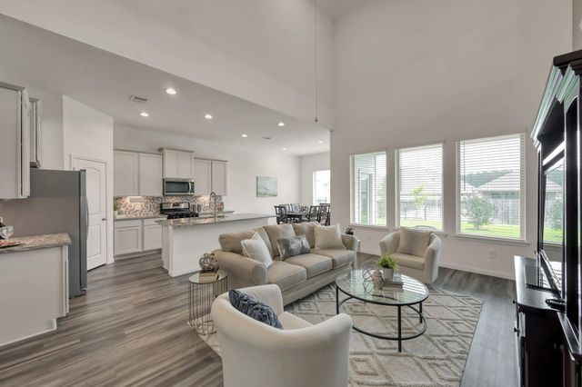 1069 Clearwood Drive, Montgomery, TX 77316