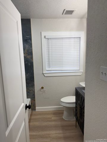 706 Burwood, San Antonio, TX 78213