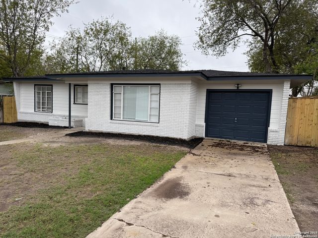 706 Burwood, San Antonio, TX 78213