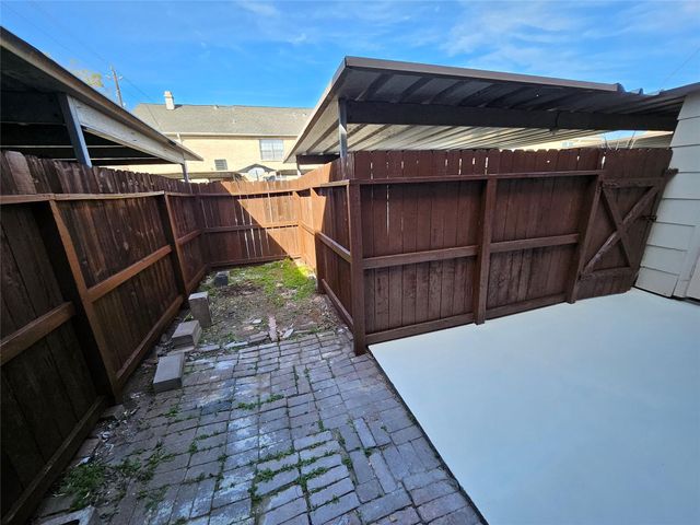 4122 Belle Park Drive, Houston, TX 77072