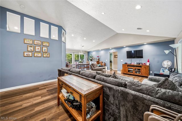 3705 Shadyside Avenue, Ashtabula, OH 44004