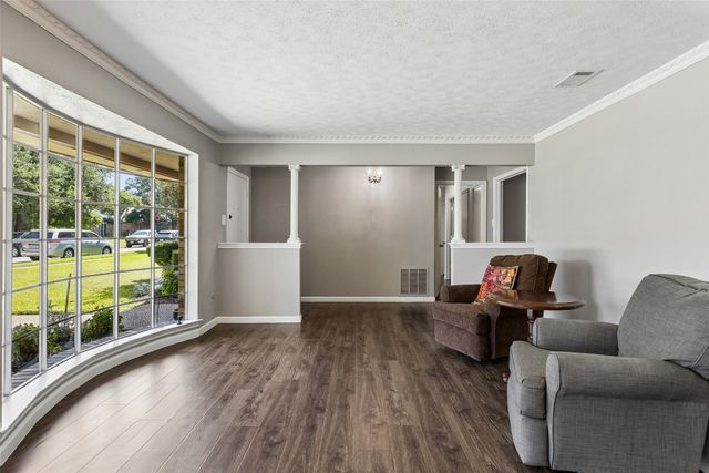 602 Wentworth Drive, Richardson, TX 75081