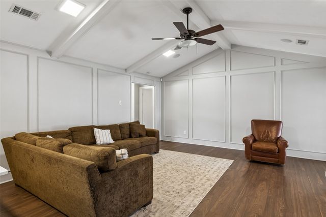 602 Wentworth Drive, Richardson, TX 75081