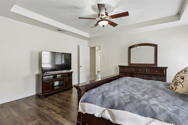 602 Wentworth Drive, Richardson, TX 75081