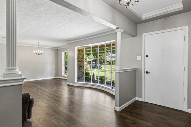 602 Wentworth Drive, Richardson, TX 75081