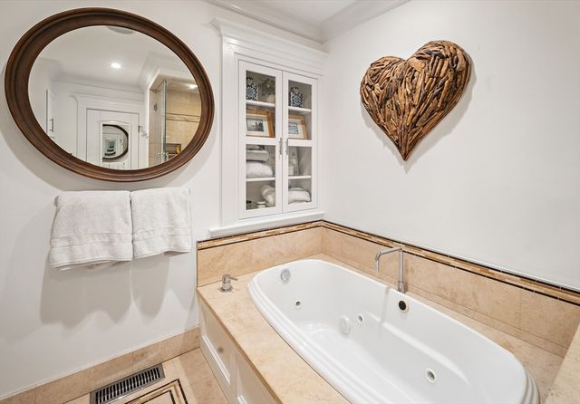 4 Mount Vernon St PH, Boston, MA 02129