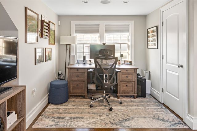 4 Mount Vernon St PH, Boston, MA 02129